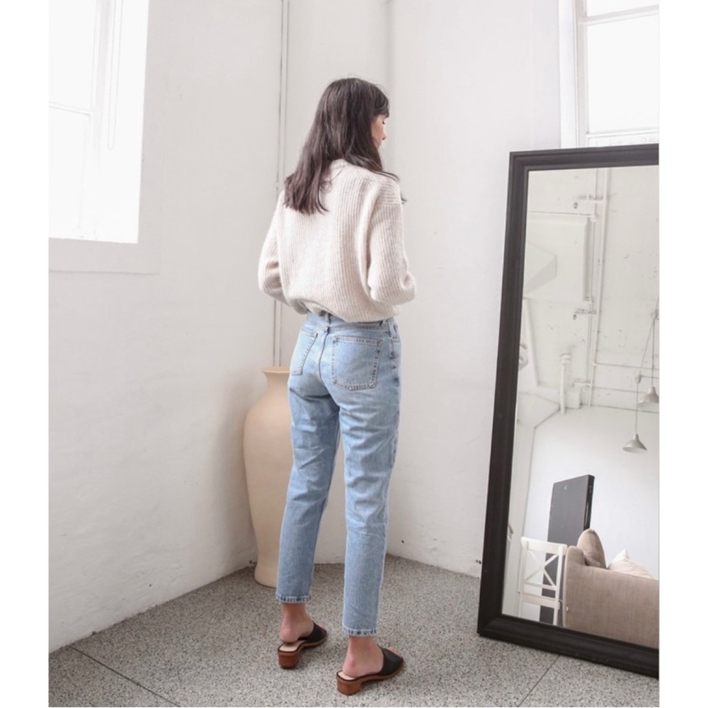 Everlane 90s cheeky jean 24 25L crop cotton rigid denim